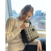 2위 (유명유튜버 추천 상품 영상) Dior 디올 레이디백 17CM,20CM,24CM 7컬러 (이니셜선택가능)