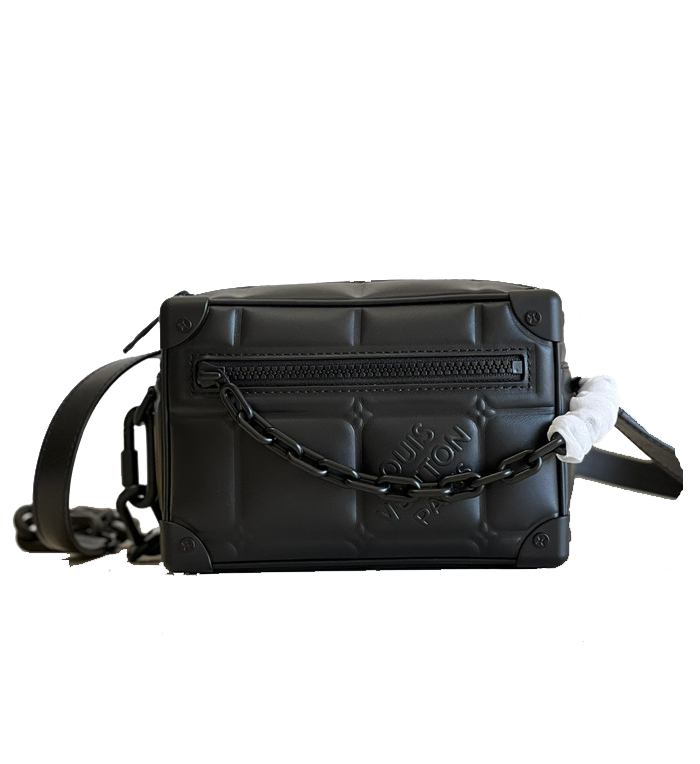 14위 LOUIS VUITTON 루이비통 다미에 미니 소프트 트렁크 M81611