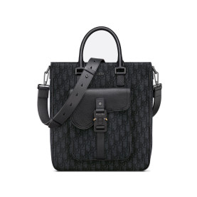  DIOR 디올 오블리크 새들 토트 숄더백 M9261 2024/신상
