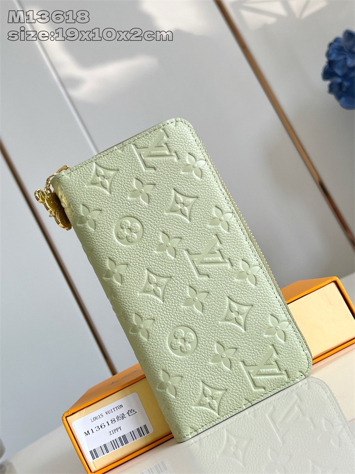 24위 LOUIS VUITTON 루이비통 지피 장지갑 M13618