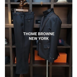 ●11월 판매 5위● THOM BROWNE 톰브라운 블랙 모던 런던 슈트 셋트