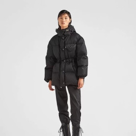PRADA 프라다 리나일론 구스 패딩
