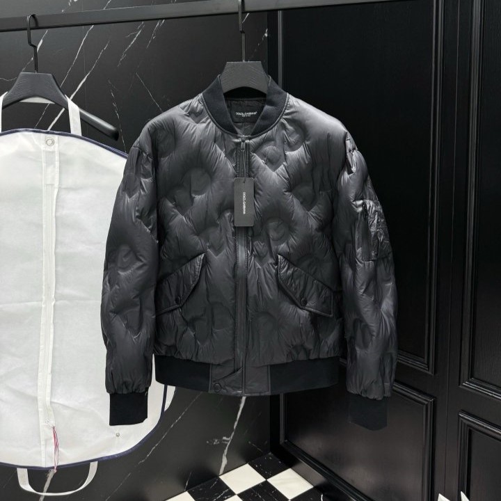 DOLCE&GABBANA 돌체앤가바나 엠보 다운 자켓