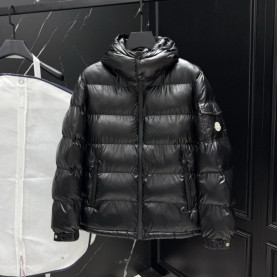 MONCLER 몽클레어 마야 다운 패딩