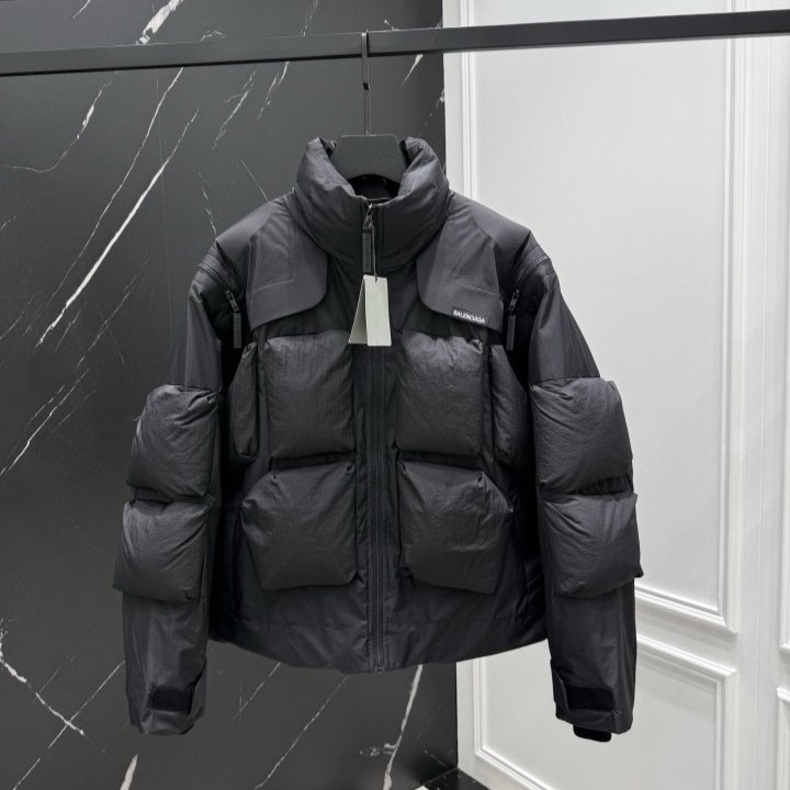 BALENCIAGA 발렌시아가 유틸리티 다운 패딩