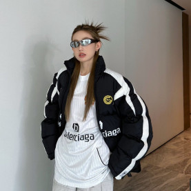 BALENCIAGA 발렌시아가 사커 시리즈 다운 패딩