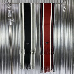 PRADA 프라다 트앵포 머플러