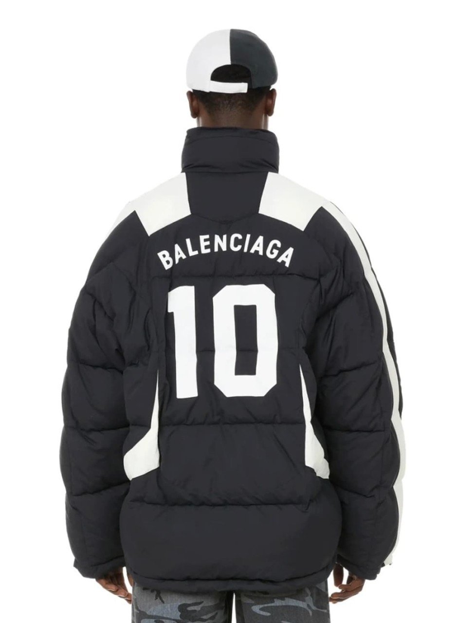 BALENCIAGA 발렌시아가 사커 시리즈 푸퍼 패딩 자켓