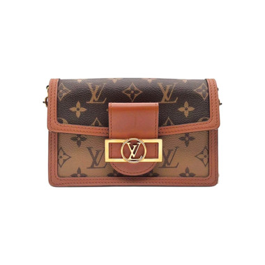 ●루이비통 도핀 체인 월릿●