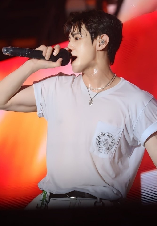 CHROME HEARTS 크롬하츠 GD 말굽 포켓 커플 반팔티 2COLOR