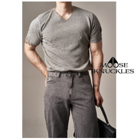 MOOSE KNUCKLES 무스너클 v니트