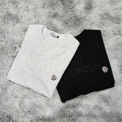 MONCLER 몽클레어 엠보 패치 맨투맨