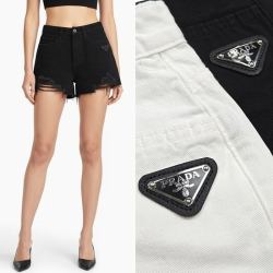 PRADA 프라다 플레이트 숏팬츠