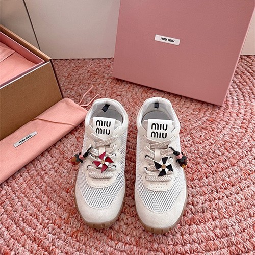 MIUMIU 미우미우 여성용 스니커즈 M56076 2COLOR