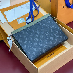 LOUIS VUITTON 루이비통 포쉐트 보야주 클러치백 M28841