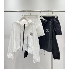 CHANEL 샤넬 1060 CC 로고 나일론 윈드브레이커&쇼츠 세트