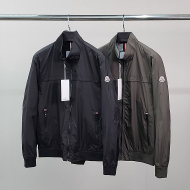 MONCLER 몽클레어 와펜 클래식 윈드 자켓