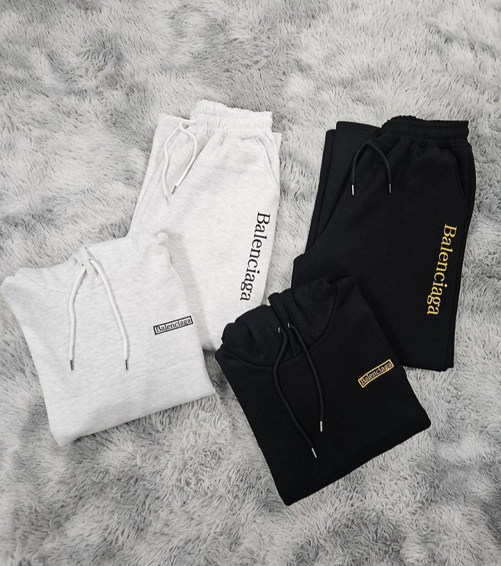 BALENCIAGA 발렌시아가 스퀘어 기모 후드+와이드 팬츠 세트