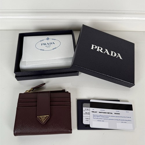 PRADA 프라다 사피아노 반지갑 1ML047