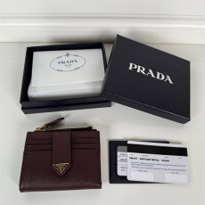 PRADA 프라다 사피아노 반지갑 1ML047