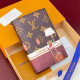 LOUIS VUITTON 루이비통 패스포트 커버 여권지갑 M3A145